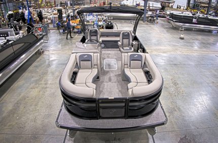 buy Barletta Corsa boat